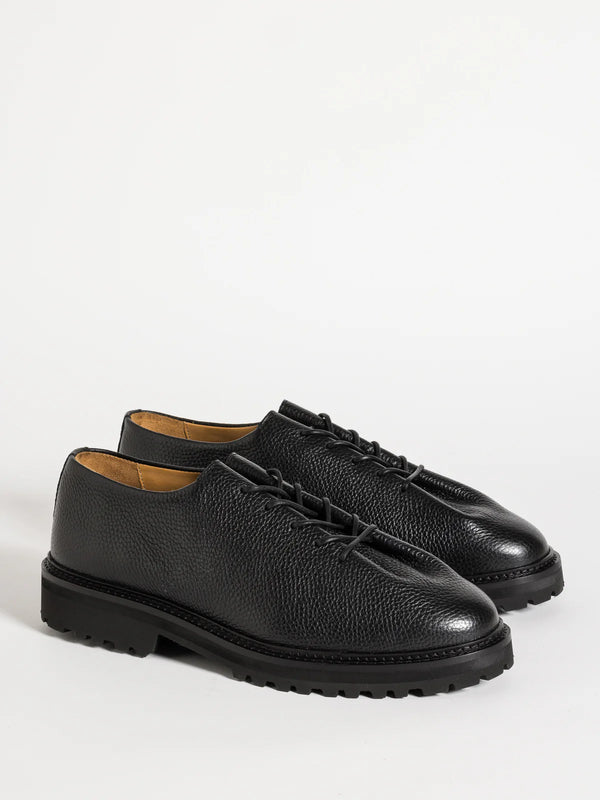 Lufian Black Shoes