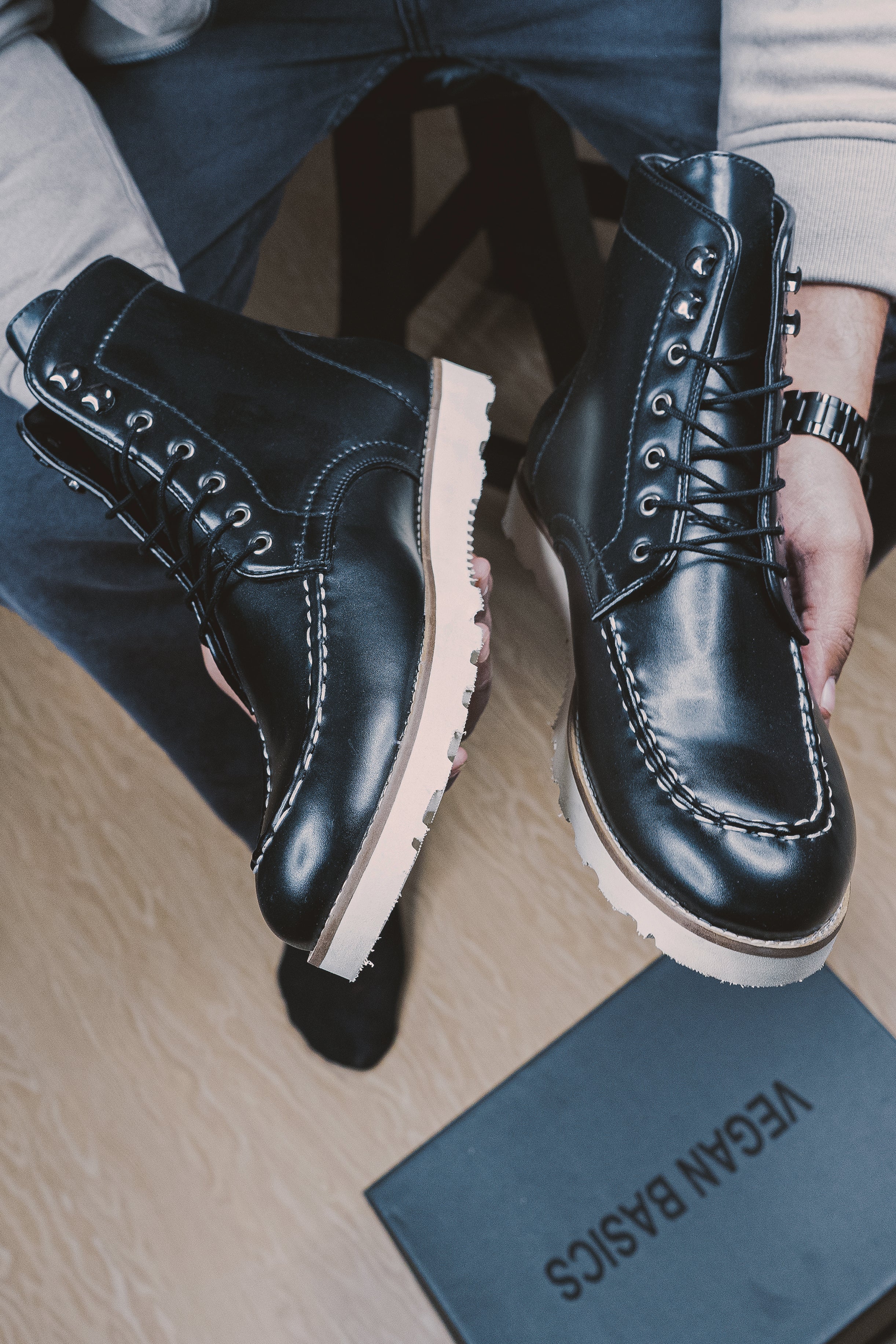 Sentinel Black Boots – Vegan Basics